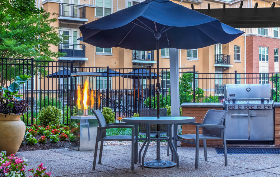 apartments tysons corner - The Reserve at Tysons Corner BBQ Grills