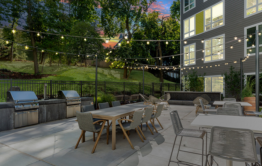 Velo Forest Hills Apartments - Jamaica Plain apartments in Boston, MA - courtyard