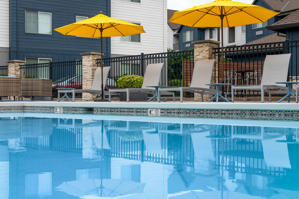 Victory Flats at Elmonica Station Apartments - Beaverton, OR - outdoor pavilion