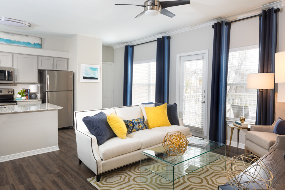 Villas At Stonebridge Ranch Apartments in McKinney Texas living room with fireplace