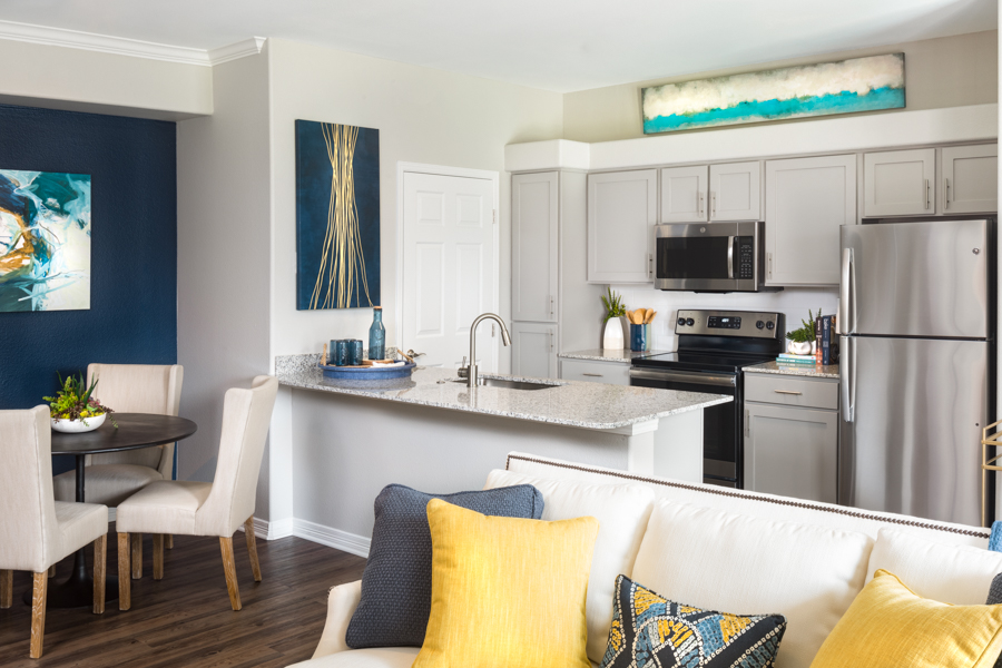 Villas At Stonebridge Ranch Apartments in McKinney Texas modern kitchens