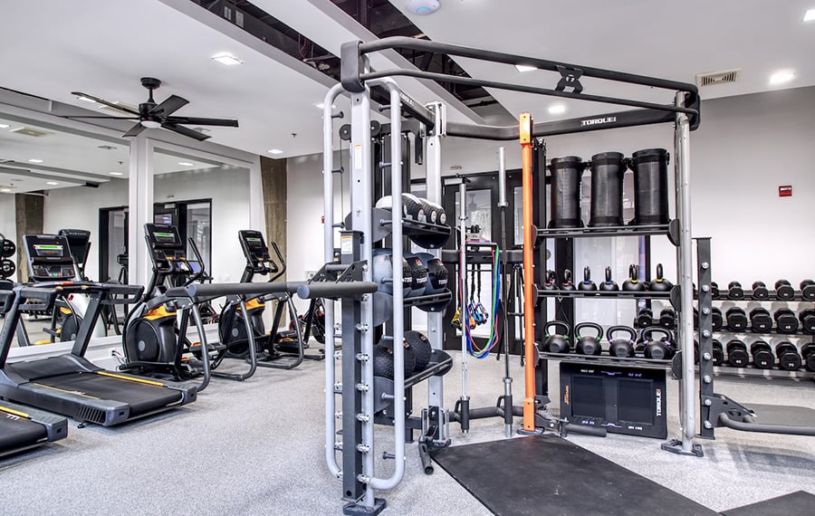 Clarendon Courthouse Apartments in Arlington, VA - Zoso Flats - Fitness Center