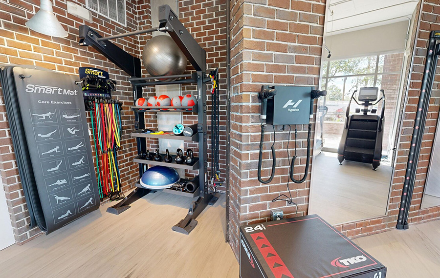 Apartments in the heights houston tx - 2125 Yale fitness center