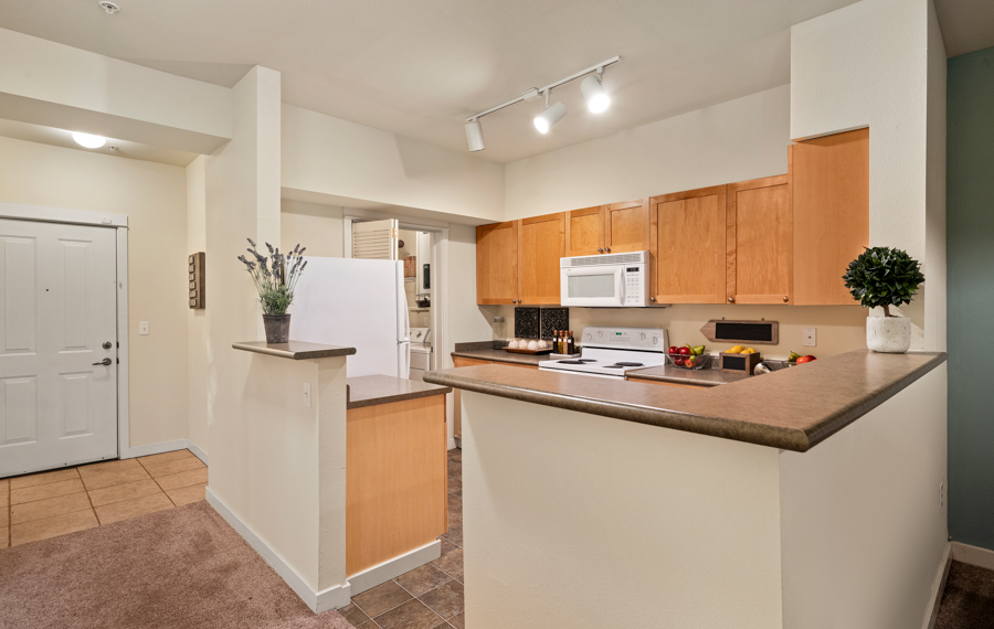 Townhomes in Redmond, WA - The Lodge at Redmond Ridge - Bedroom