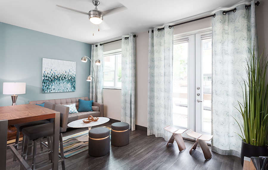 Highlands Denver Apartments - Studio LoHi - Solar Shades