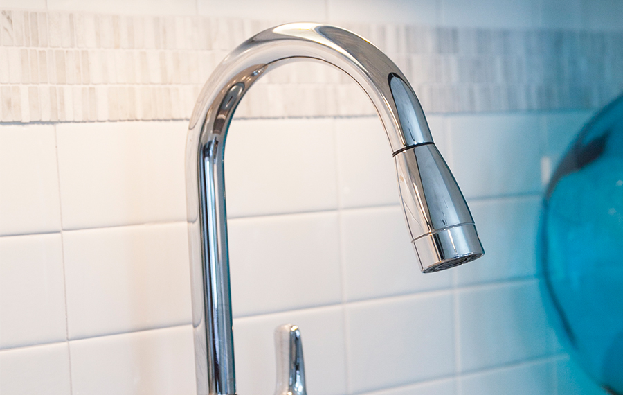 Studio LoHi Apartments Denver - Tile Backsplash
