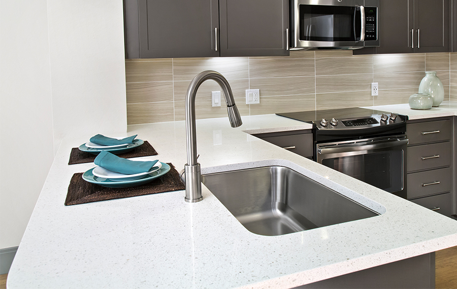 District at Biltmore Luxury Apartments Phoenix - Quartz Countertops