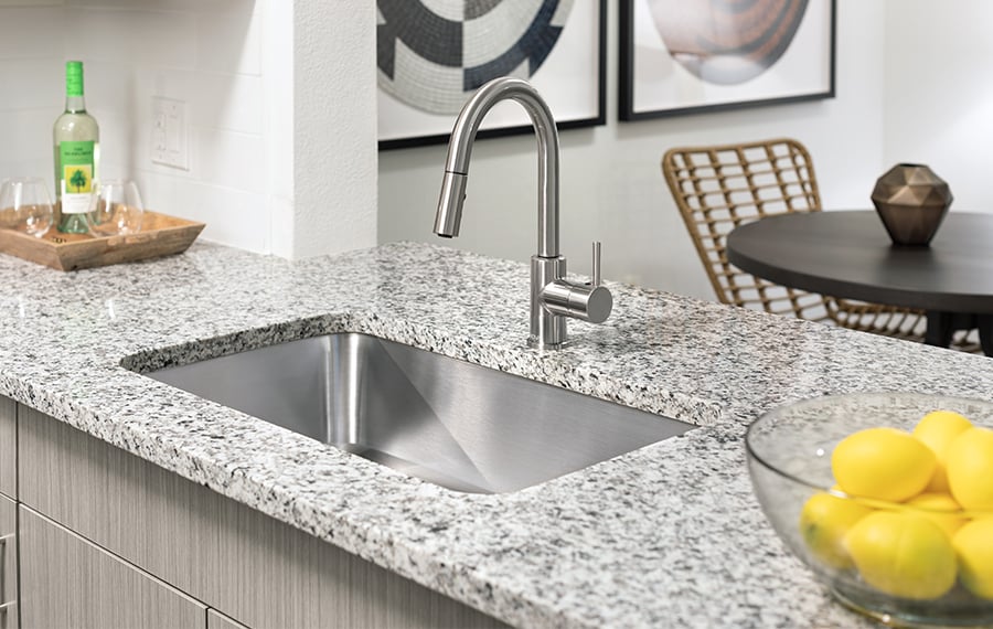 Kierland apartments for rent in North Scottsdale - San Carlos granite countertops