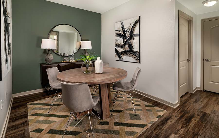 Apartments for rent in the San Diego Unified School District - Mira Bella Separate Dining Room
