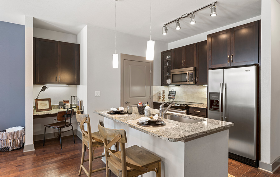StoneLedge - Grapevine, TX - Built-in Desk