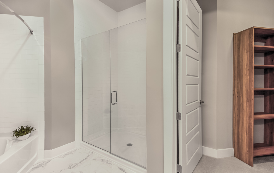 The Links Rea Farms Apartments in Waverly, NC - walk-in shower