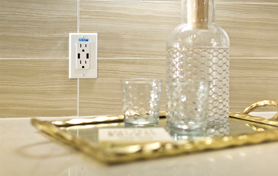District at Biltmore Apartments 85016 - USB Ports