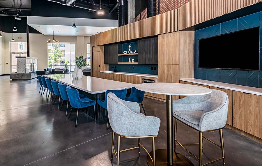 Brick Row Urban Village - Apartments in Downtown Plano - resident lounge