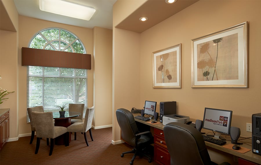 Madison Park Apartments near Thornton CO - Business Center