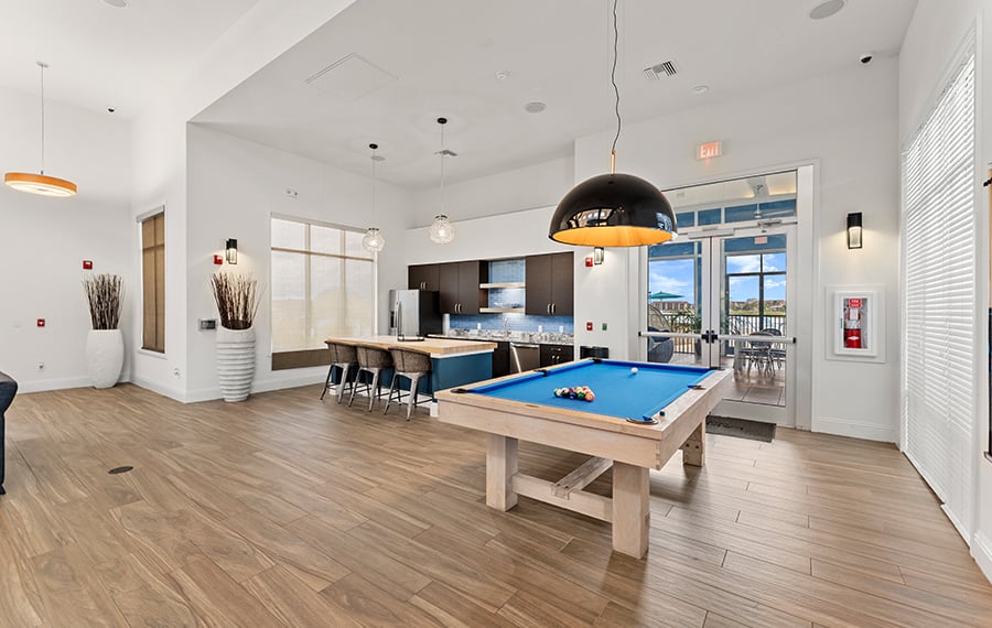 Big Sand Lake Apartments | Lake Vue | Orlando, FL