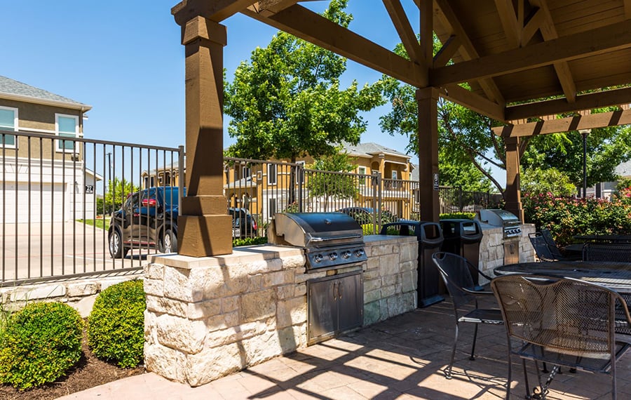 Glenhaven at Star Ranch - Near Meadow Lake Park Hutto, TX - outdoor kitchen