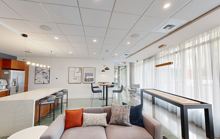 The Matisse apartments for rent near Oregon Health Science University - Resident Lounge