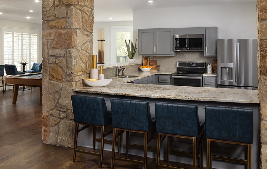 Tech Ridge Apartments in Austin - Settlers Ridge - Entertainment Kitchen