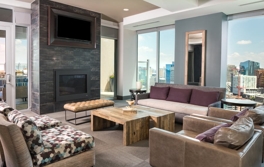SkyHouse Dallas - Dallas, TX - resident lounge