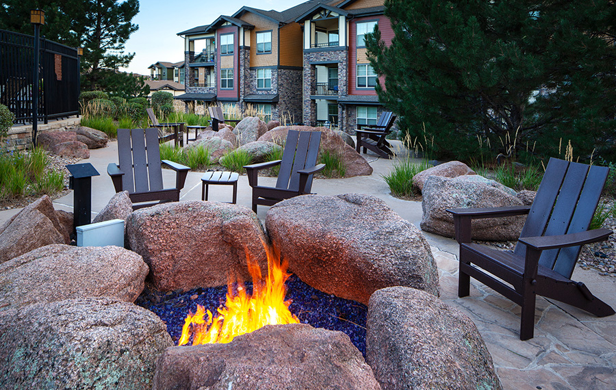 Apartments 80016 - The Sanctuary at Tallyns Reach - Outdoor Fire Feature