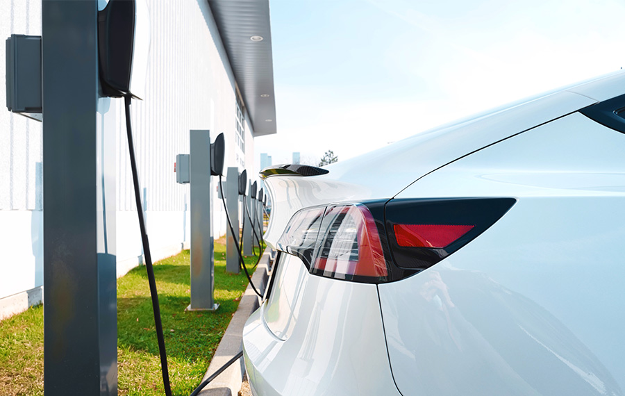 Bellevue, WA Apartments with EV Chargers - Metro 112
