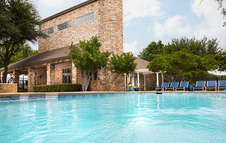 Villas at Stonebridge Ranch - McKinney, TX - pool