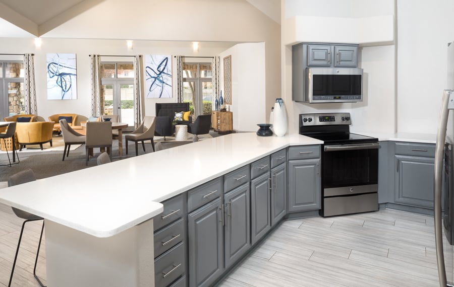 Villas at Stonebridge Ranch - McKinney, TX - entertaining kitchen