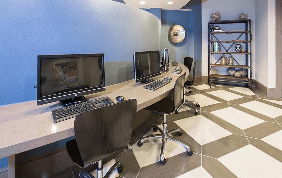 Community Amenities Rice Village Apartments Houston, TX District at