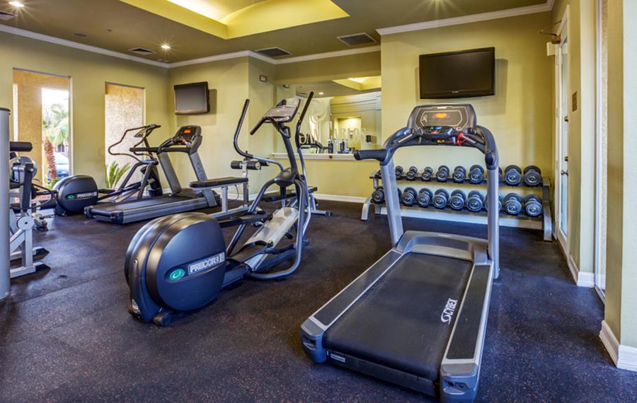 Community Amenities Apartments 85260 Scottsdale, AZ San Carlos