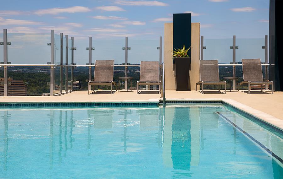 Discover the Community Amenities Downtown Austin, TX Apartments