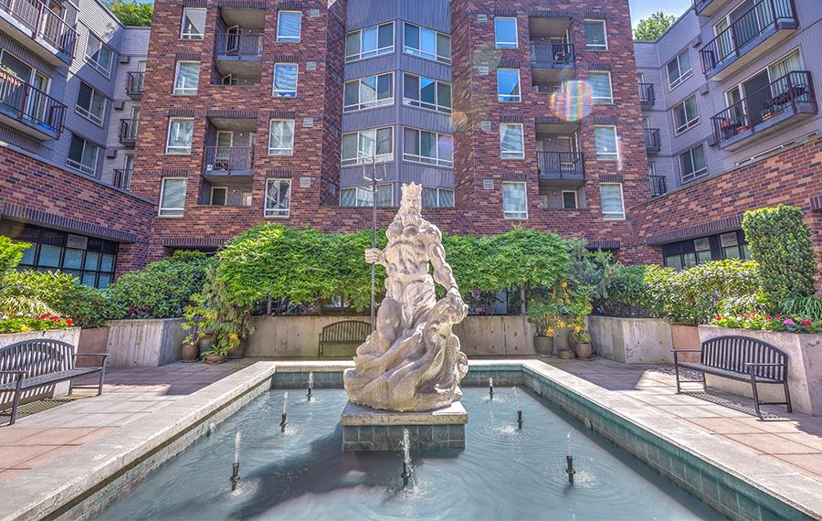 Neptune SLU Community Amenities Lake Union Apartments, Seattle