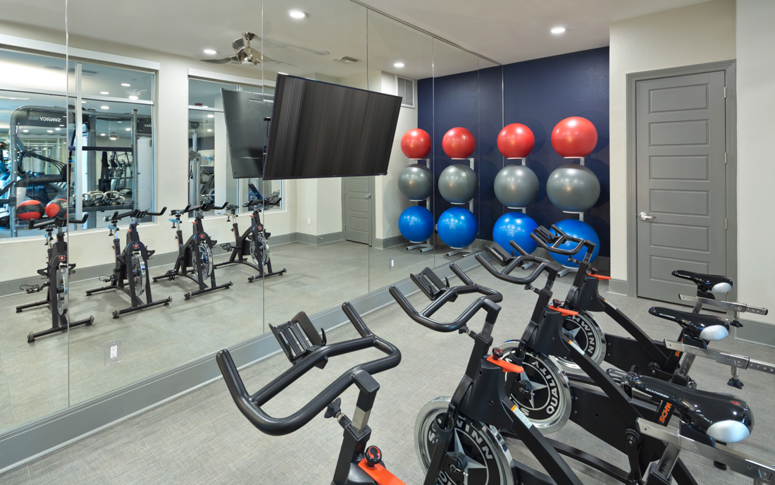 Apartments phoenix az - District at Biltmore Fitness Center