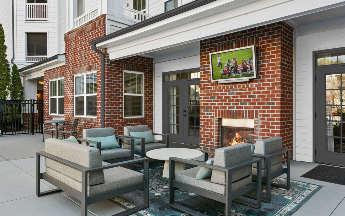 Chancery Village apartments near rdu airport - Saltwater pool with outdoor TV lounge