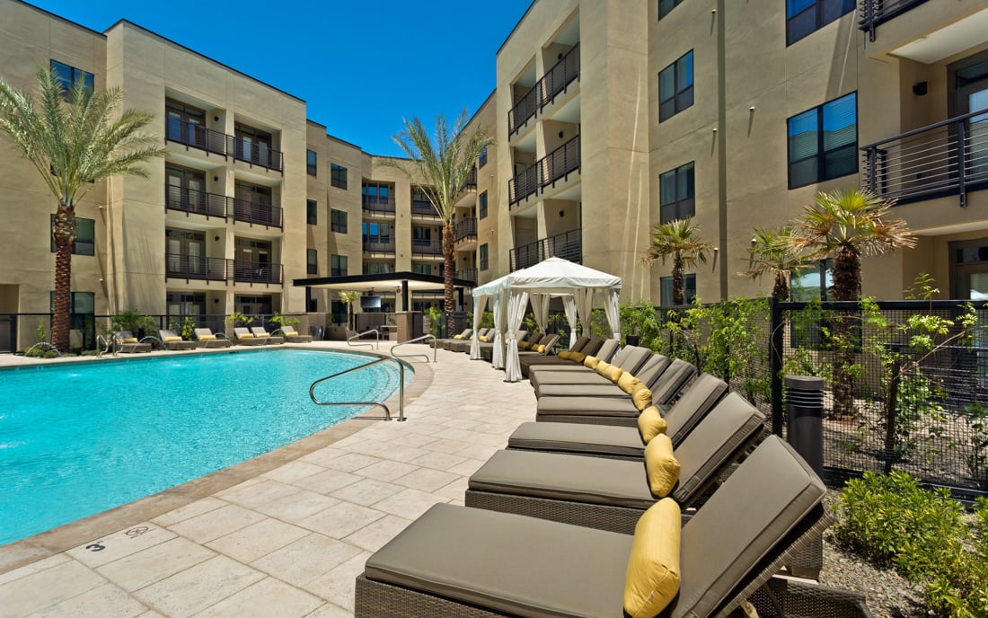 Apartments in arcadia az - Citrine Resort style heated pool and spa