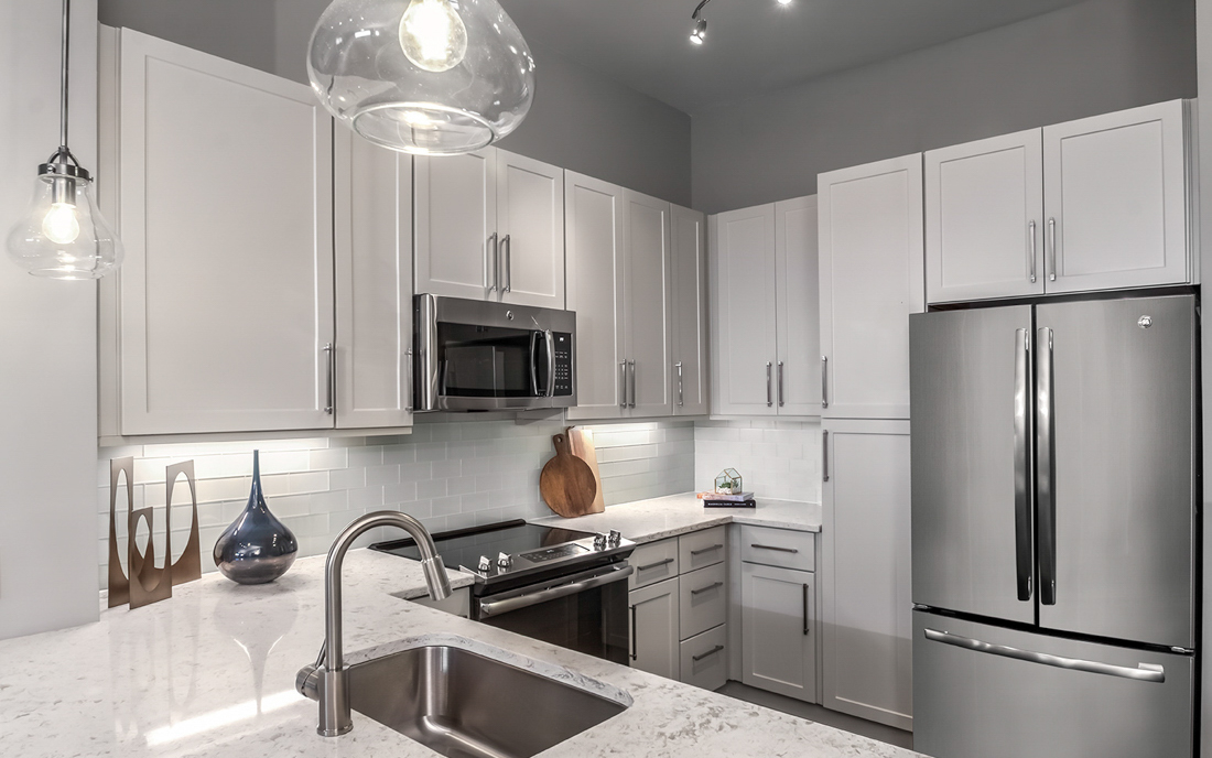 Rea Farms Village Apartments - The Links Rea Farms - Kitchen