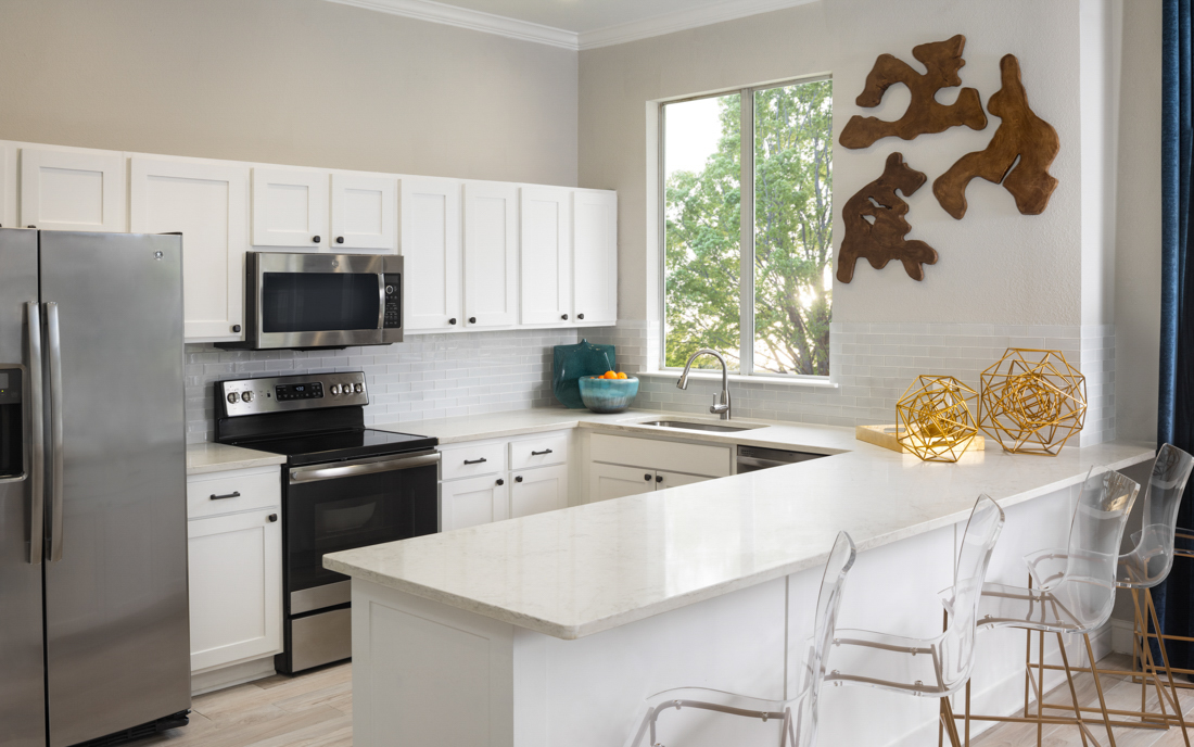 Montelena Apartments - Resident Clubhouse - Downtown Grapevine TX Apartments