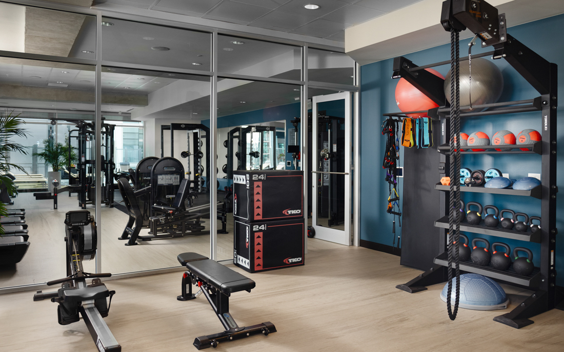 River Oaks apartments Houston - SkyHouse River Oaks Fitness Center
