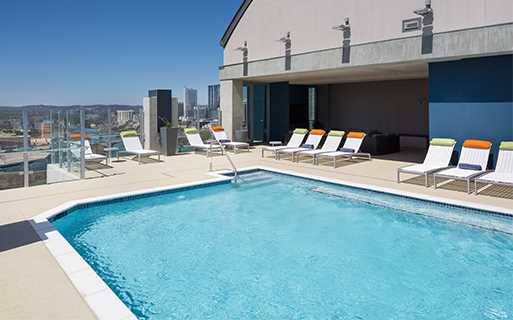 Downtown Austin, TX Apartments on Rainey Street | SkyHouse Austin