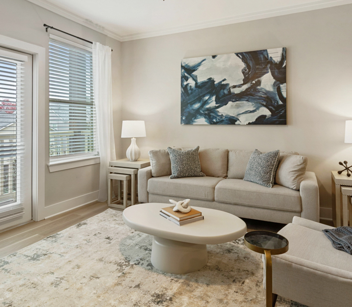 Suwanee apartments - Artisan Station living room