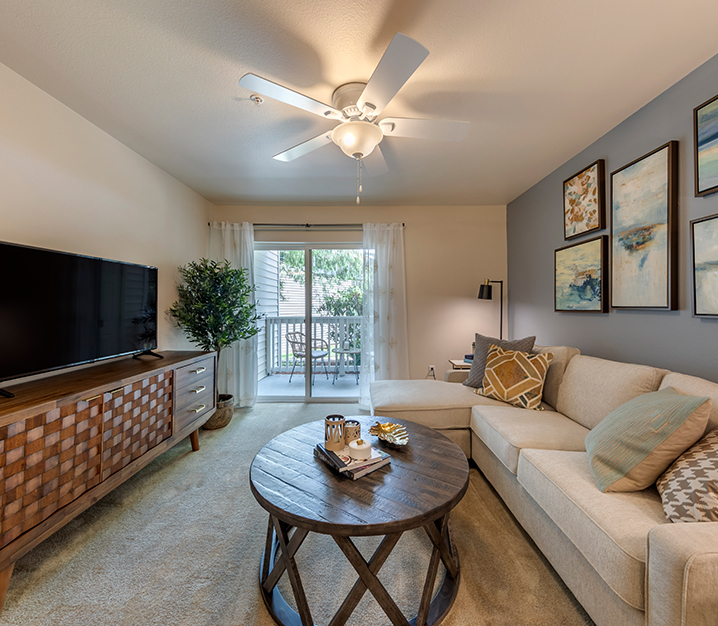 Tanasbourne Apartments in Hillsboro, OR Quatama Crossing