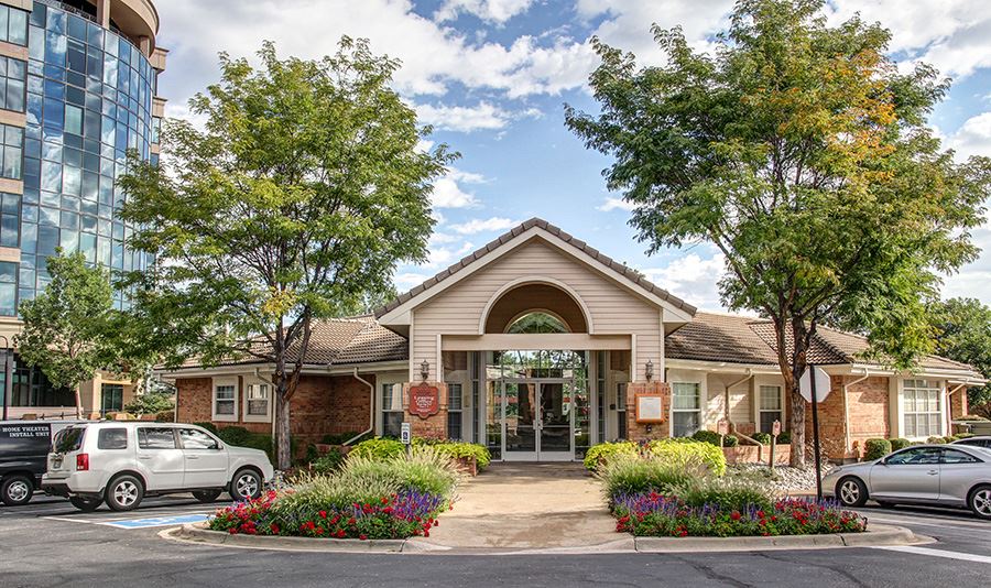 Apartments For Rent in Denver Tech Center Carriage Place Denver, CO Gallery
