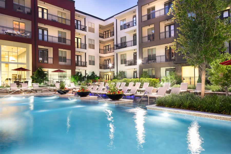 Gallery Lower Greenville Dallas Apartments Strata Dallas, TX