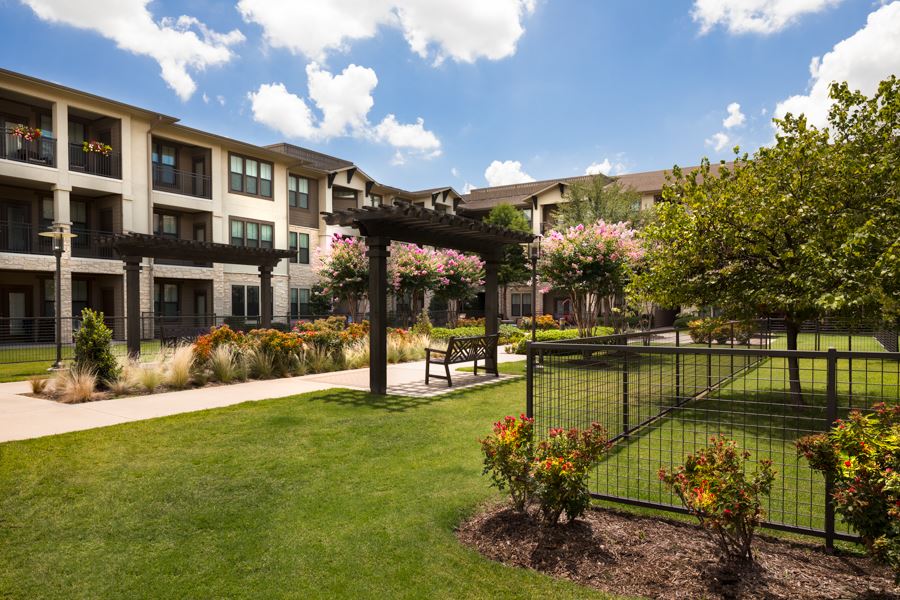 Tour the Gallery Grapevine TX Apartments for Rent StoneLedge