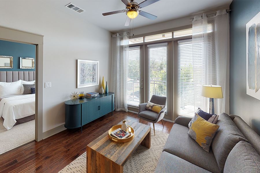 Tour the Gallery Lower Greenville Dallas TX Apartments Strata