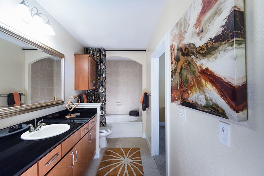 Golden Triangle Apartments For Rent
