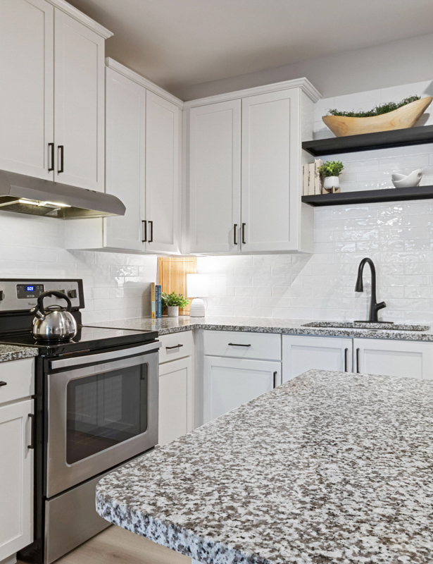apartments in gwinnett ga - Artisan Station granite countertops
