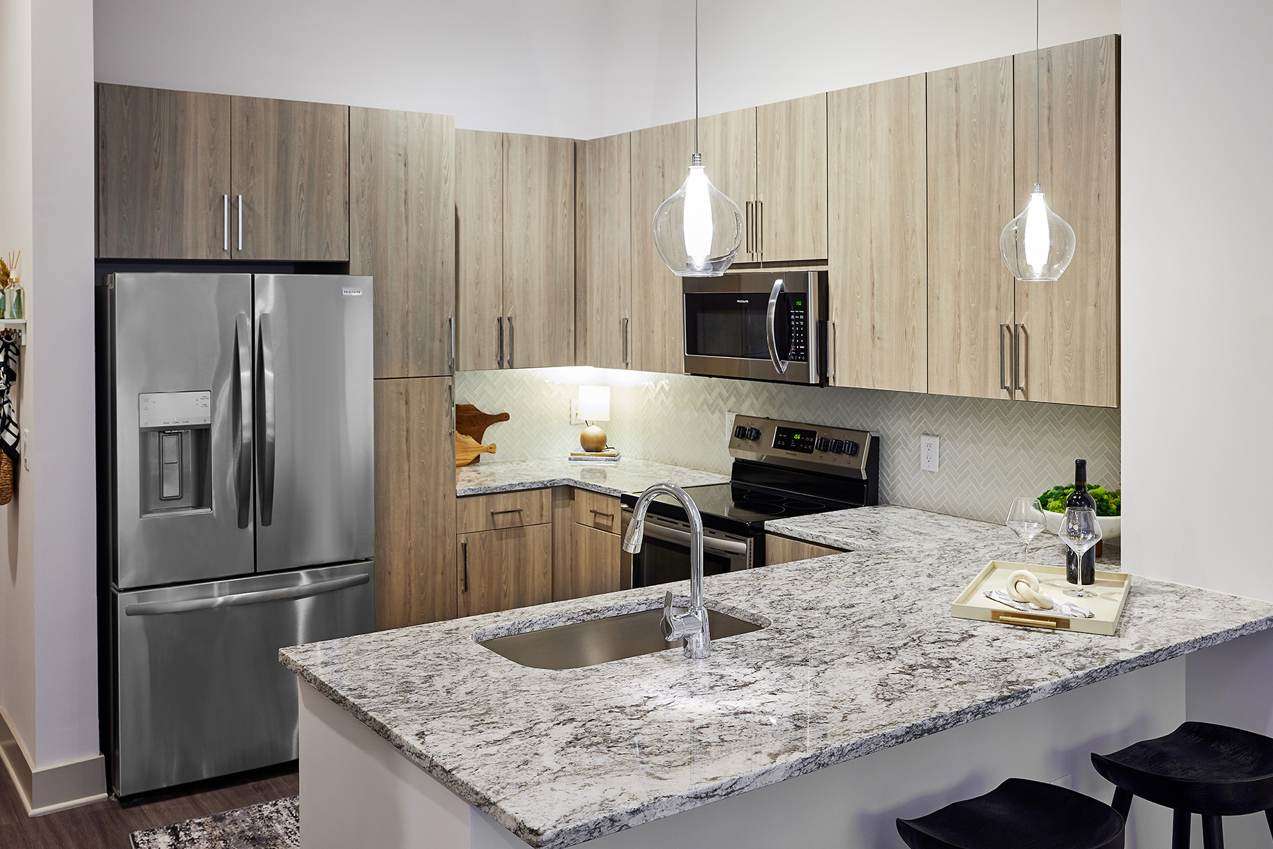 Passport Apartments for Rent in Herndon, VA - Kitchen