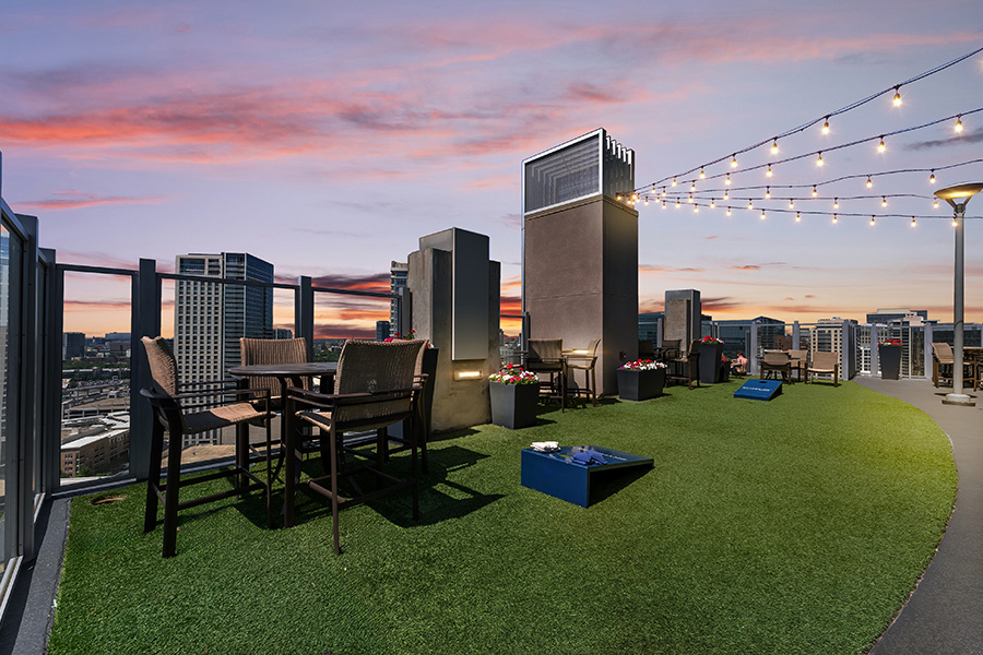 Skyhouse apartment photo
