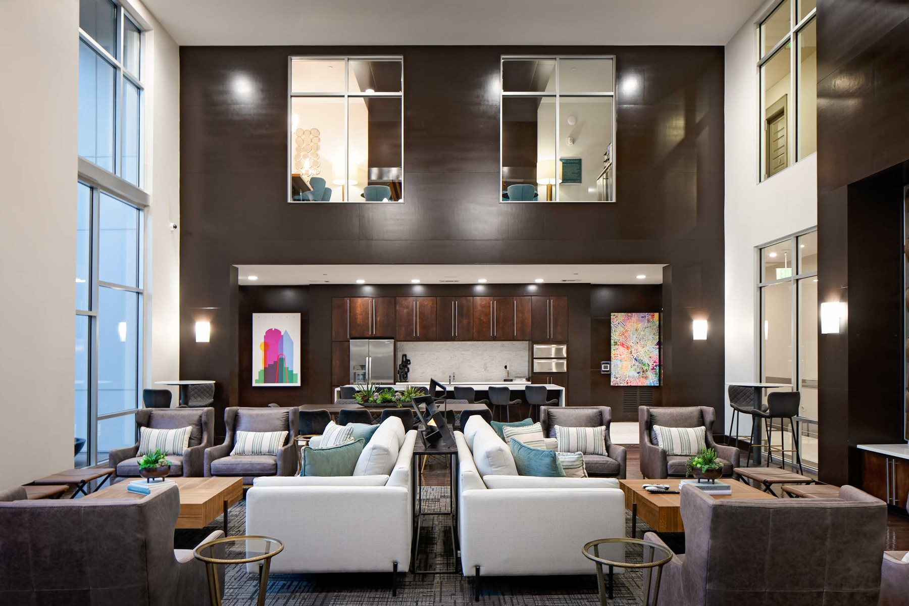 Strata Apartments - Resident clubhouse - Knox-Henderson Apartments for rent 