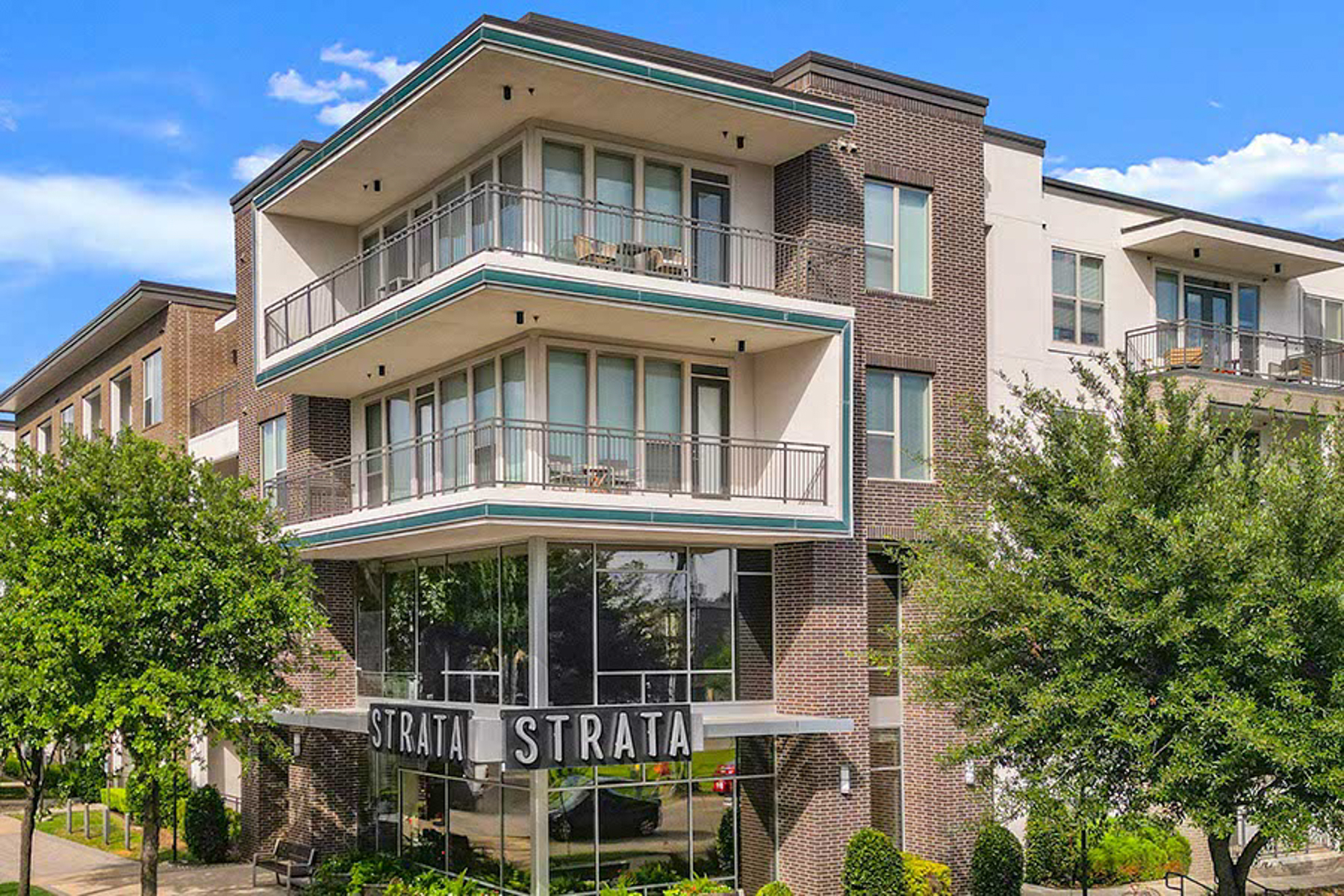 Strata Apartments apartment photo
